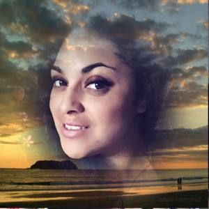 Meet your Posher, Estefany